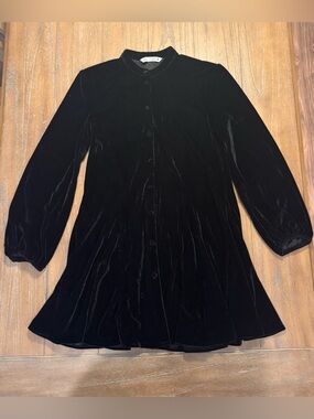Zara Black Velvet Button-Front Top #75